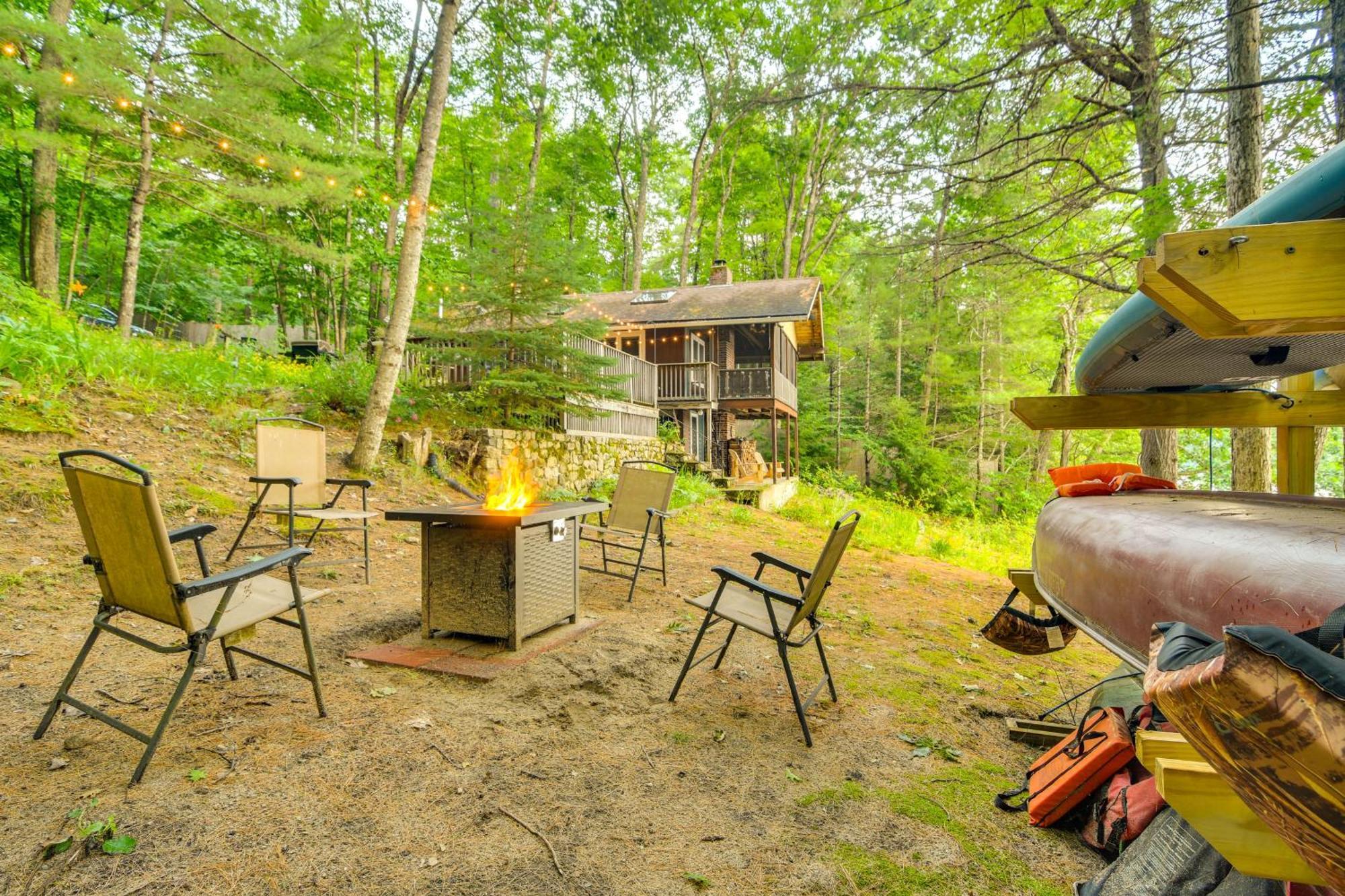 Waterfront Escape With Kayak, Paddle Boards, And Sauna Villa Casco Kültér fotó